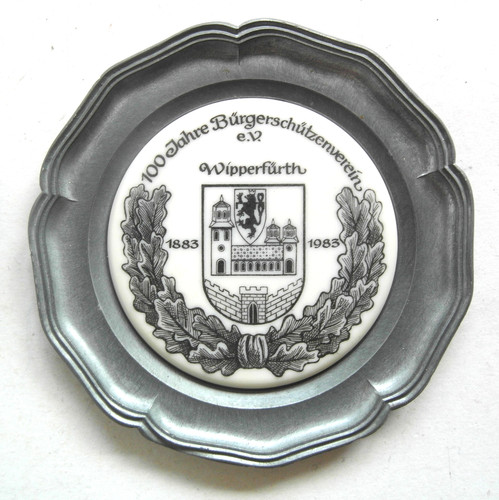 Zinnteller mit