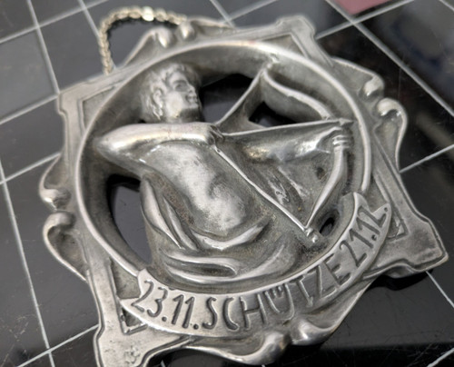 Skulptur relief aus - ,
