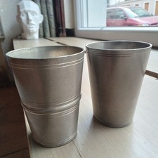 2 X antike Zinn Becher Gepunzt