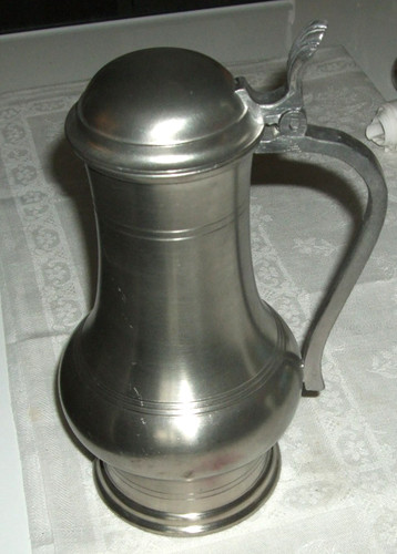 Alte zinnkanne mit deckel 21 - zinnkanne,