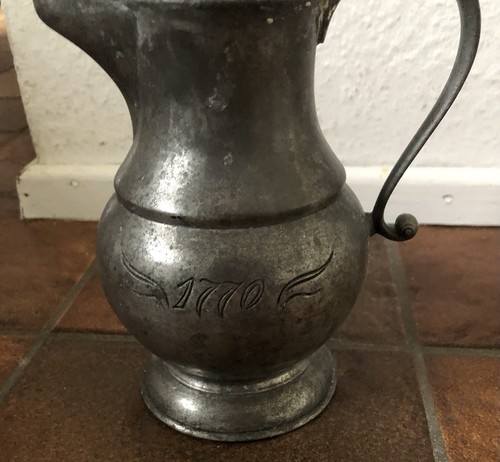 Zinnkanne mit henkel und - mit,